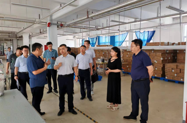 北关区区长元浩深入辖区部分重点企业开展走访调研.jpg