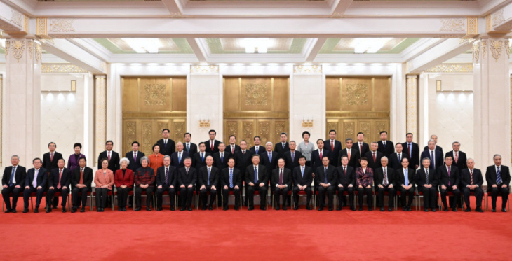 习近平同党外人士共迎新春2.jpg